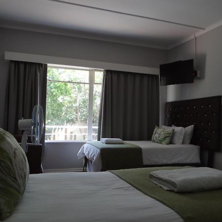 Credo Guest House Bloemfontein Eksteriør billede