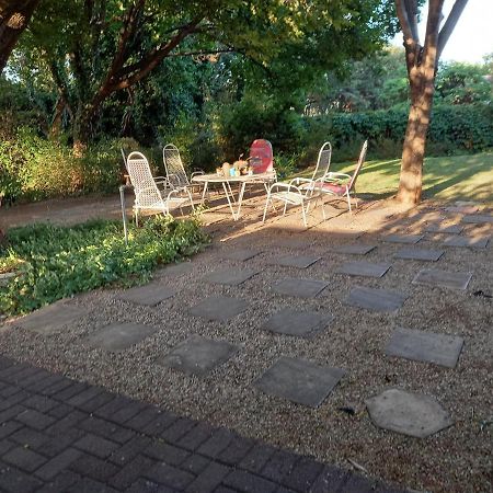 Credo Guest House Bloemfontein Eksteriør billede