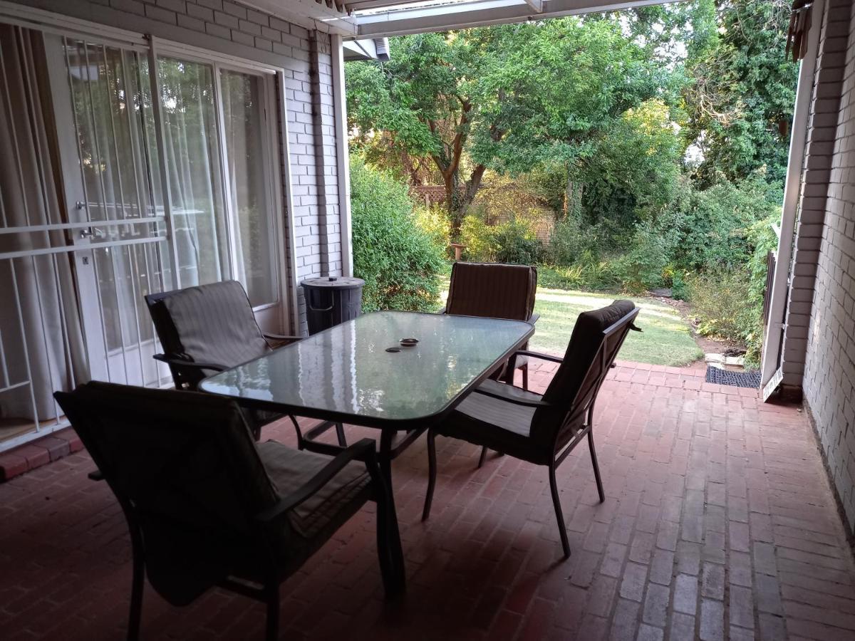 Credo Guest House Bloemfontein Eksteriør billede