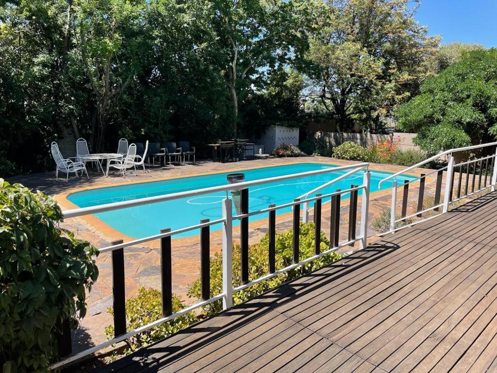Credo Guest House Bloemfontein Eksteriør billede