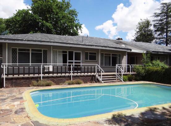 Credo Guest House Bloemfontein Eksteriør billede