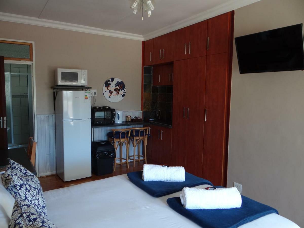 Credo Guest House Bloemfontein Eksteriør billede