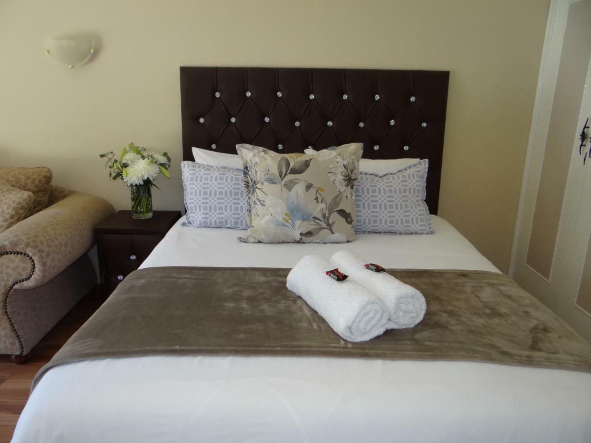 Credo Guest House Bloemfontein Eksteriør billede