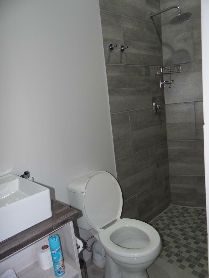 Credo Guest House Bloemfontein Eksteriør billede