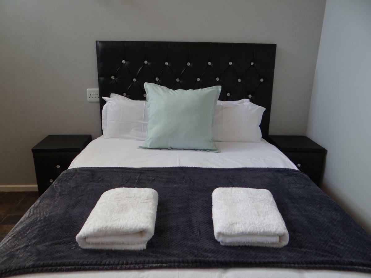 Credo Guest House Bloemfontein Eksteriør billede